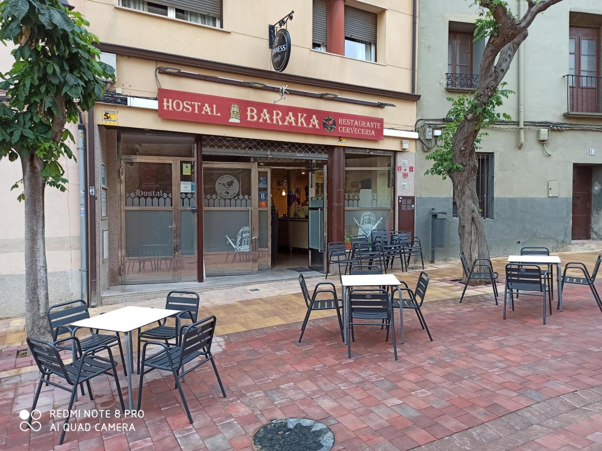Hostal Restaurante Baraka Alagon Exterior photo